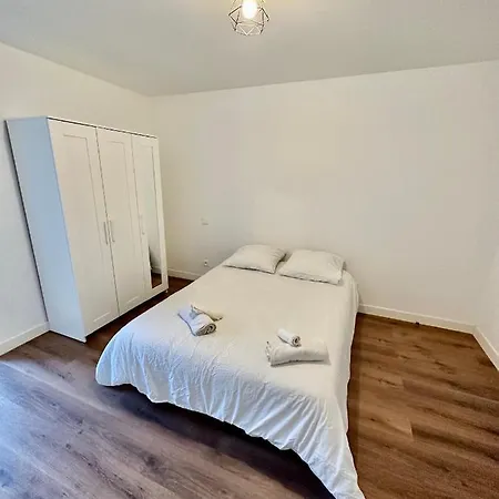 Magnifique A Bagnolet-paris 102 *